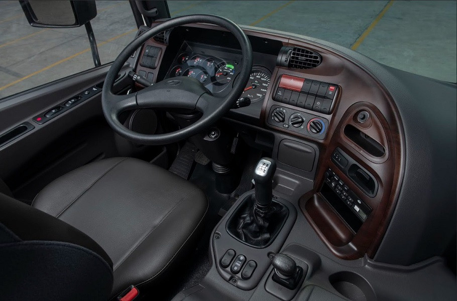 noi-that-Hyundai-HD1000-E5