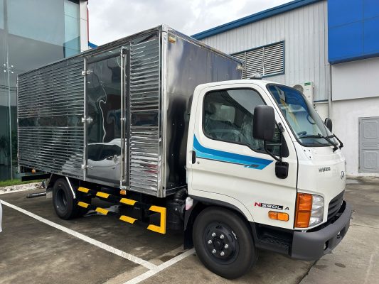 hyundai-n550la-thung-kin-2-5t-van-tai-chuyen-nghiep-logistic